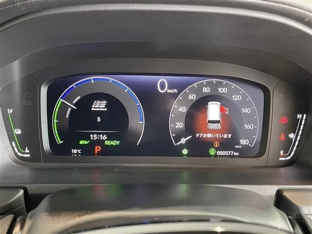 HONDA STEPWAGON e:HEV SPADA 2023