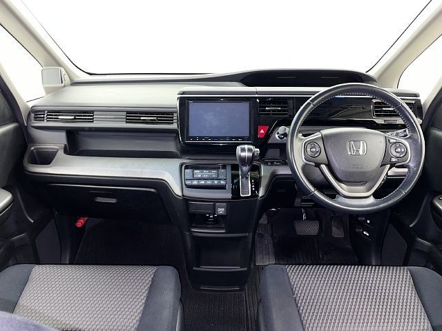 HONDA STEPWAGON SPADA 2016