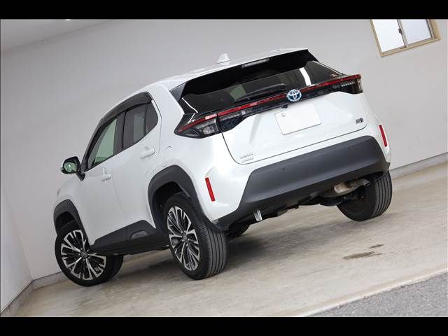 TOYOTA YARIS CROSS HYBRID 2022