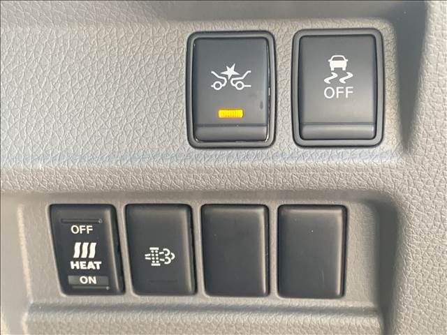 NISSAN NV350 CARAVAN 2019