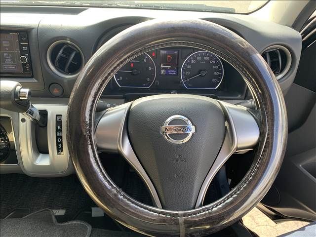 NISSAN NV350 CARAVAN 2019