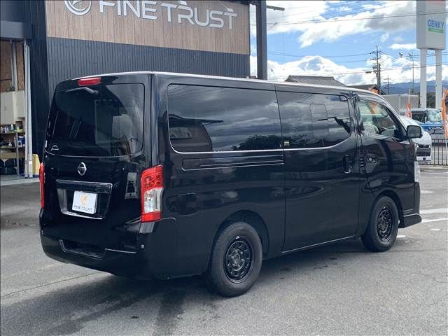 NISSAN NV350 CARAVAN 2019