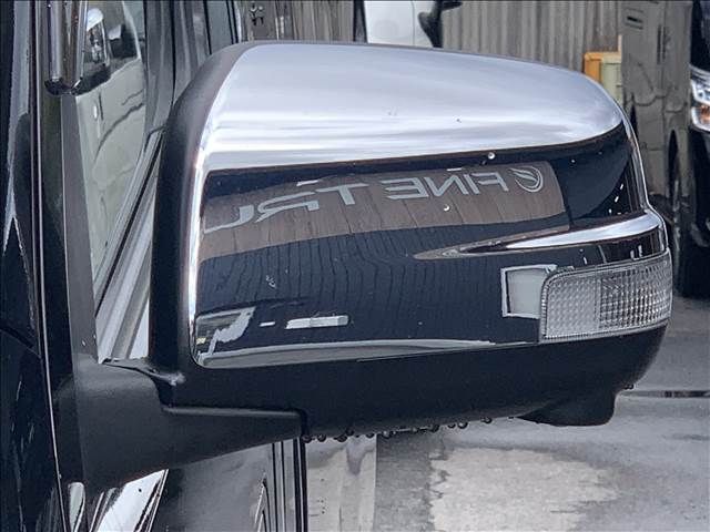 NISSAN NV350 CARAVAN 2019