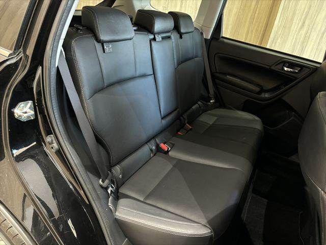 SUBARU FORESTER 2016