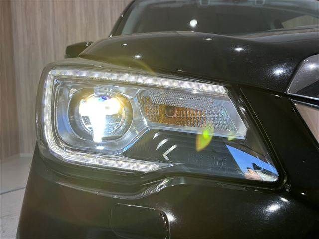 SUBARU FORESTER 2016