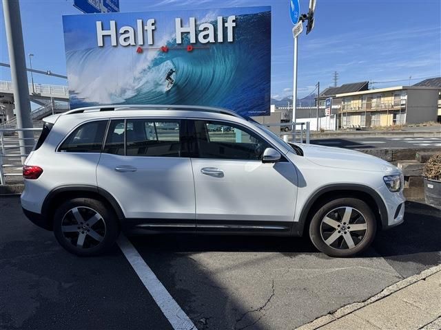 MERCEDES BENZ MERCEDES BENZ GLB 2023