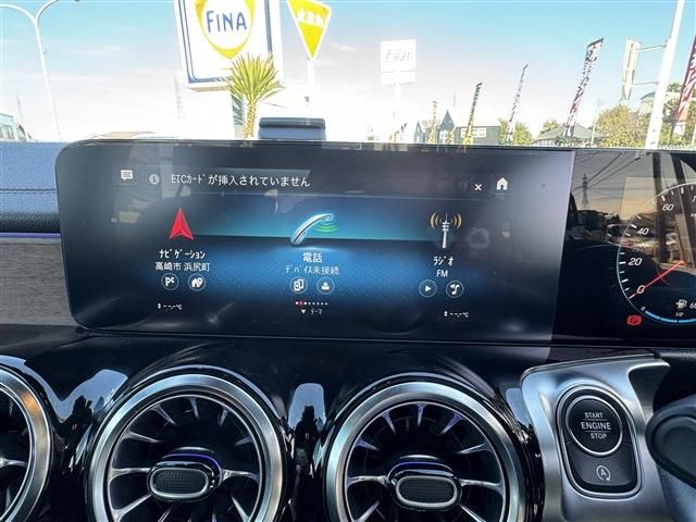 MERCEDES BENZ MERCEDES BENZ GLB 2023