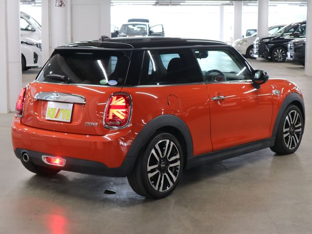 BMW MINI COOPER 2018