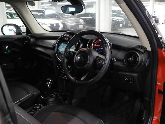 BMW MINI COOPER 2018