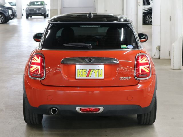 BMW MINI COOPER 2018