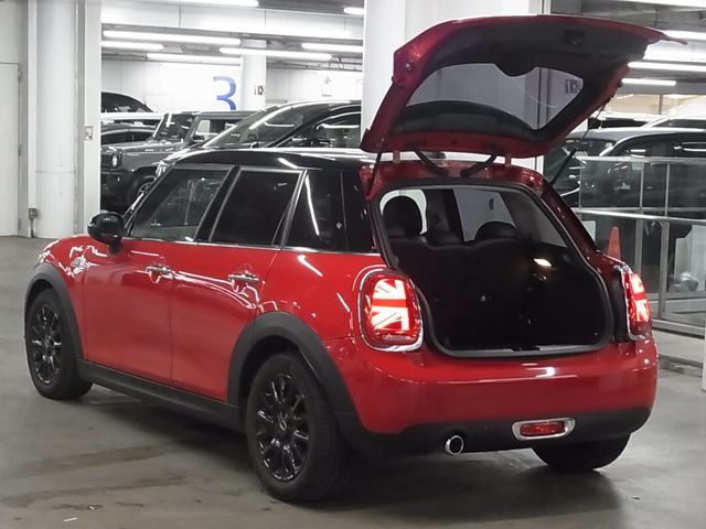 BMW MINI COOPER 5DOOR 2019