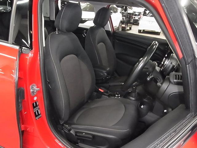 BMW MINI COOPER 5DOOR 2019