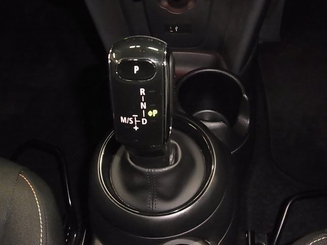 BMW MINI COOPER 5DOOR 2019