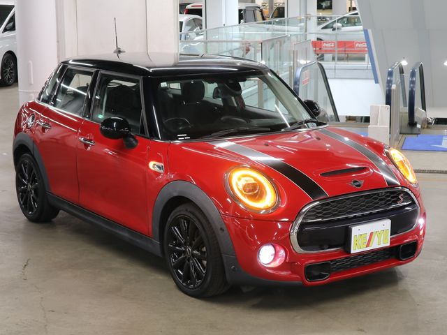 BMW MINI COOPER SD 5DOOR 2020