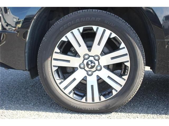 MITSUBISHI DELICA D:5 4WD 2023