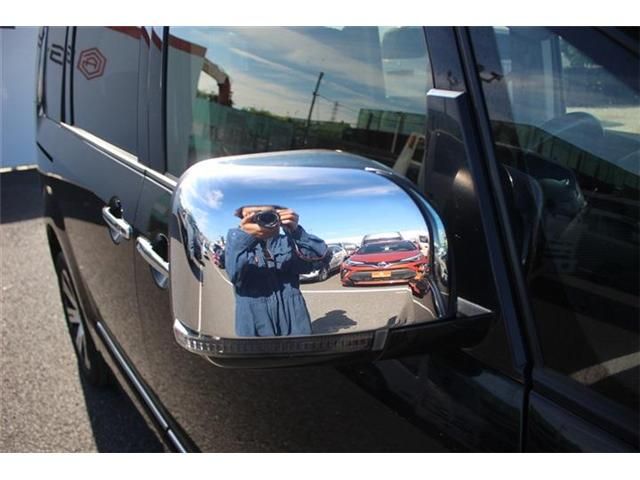 MITSUBISHI DELICA D:5 4WD 2023