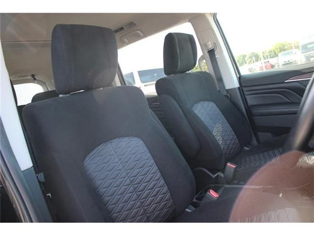 MITSUBISHI DELICA D:5 4WD 2023