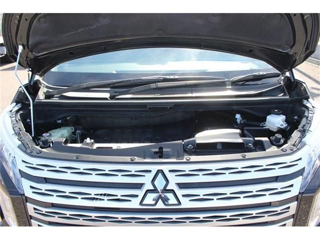 MITSUBISHI DELICA D:5 4WD 2023