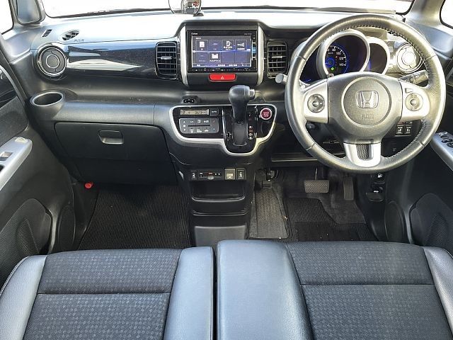 HONDA N BOX CUSTOM 2017