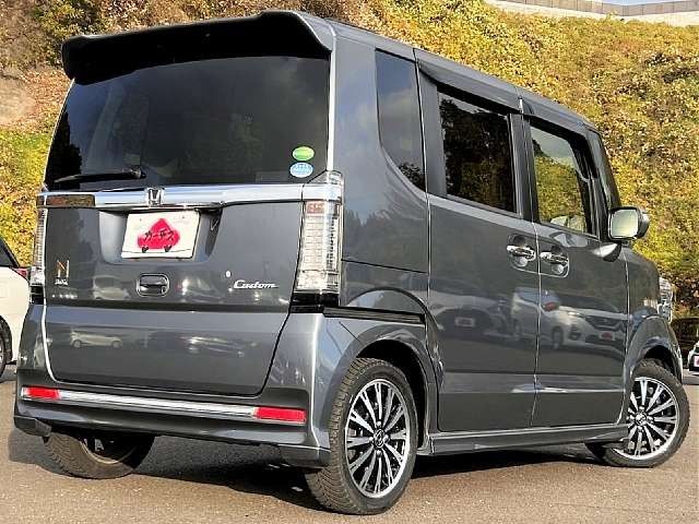 HONDA N BOX CUSTOM 2017