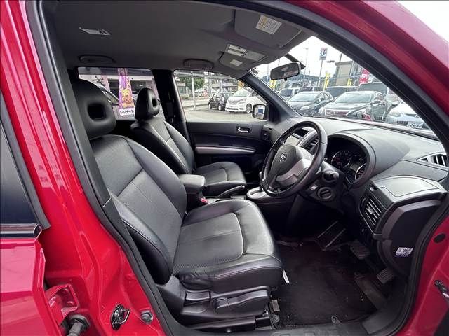 NISSAN X-TRAIL 4WD 2012