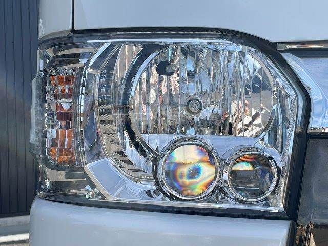 TOYOTA HIACE van 4WD 2019