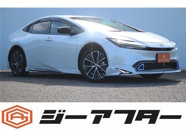 TOYOTA PRIUS 2023