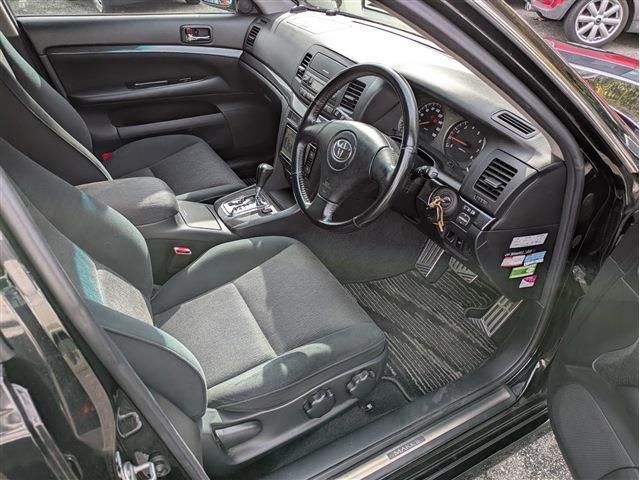 TOYOTA MARK2 BLIT 2002