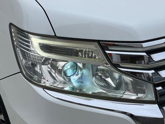 HONDA STEPWAGON SPADA 2013