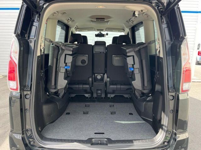 NISSAN SERENA  S-HYBRID 2016