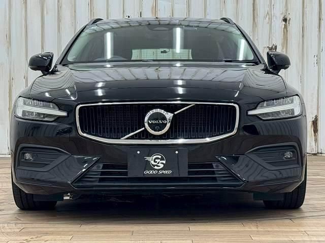 VOLVO VOLVO V60 2022