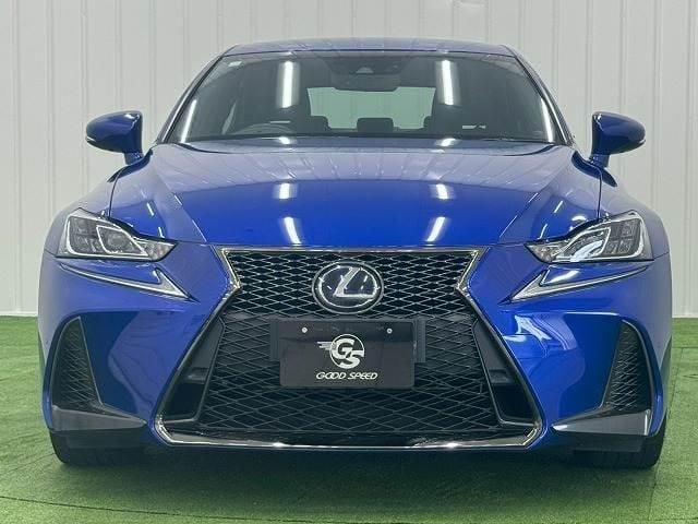 TOYOTA LEXUS IS300h 2018