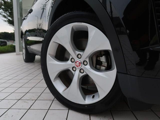 JAGUAR JAGUAR E-PACE 2018