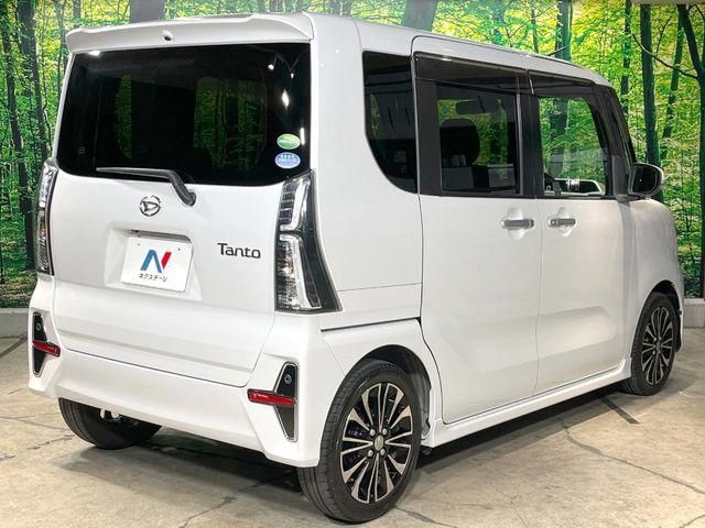 DAIHATSU TANTO CUSTOM 2019