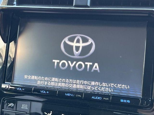 TOYOTA PRIUS 2017