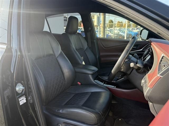 TOYOTA HARRIER 2WD 2017