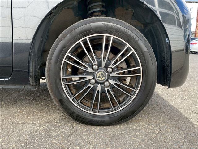 DAIHATSU TANTO 4WD 2018