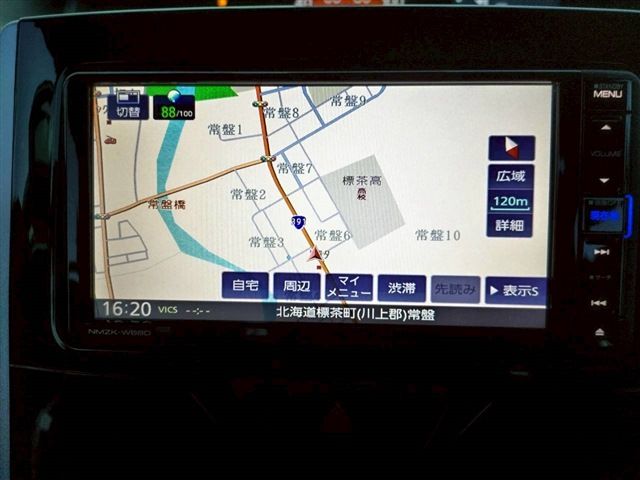 DAIHATSU TANTO 4WD 2018