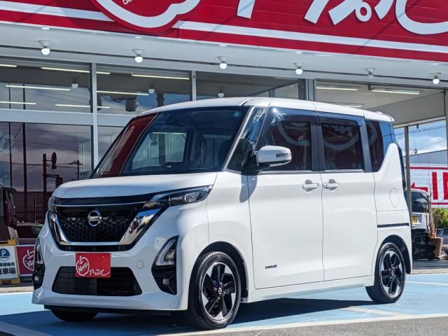 NISSAN ROOX 2020