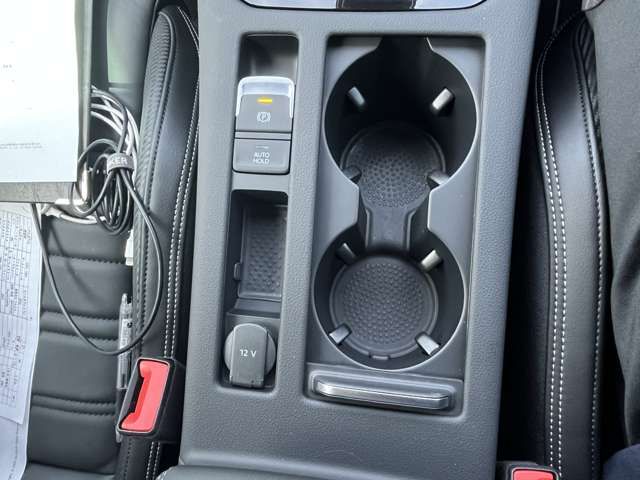 VOLKSWAGEN VOLKSWAGEN PASSAT VARIANT 2024