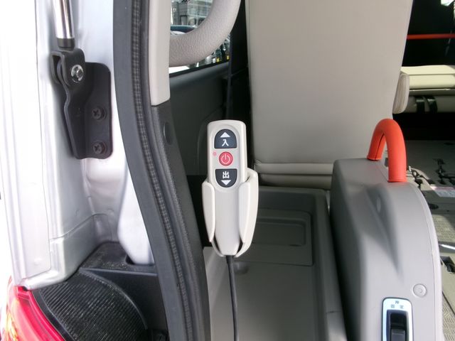 NISSAN NV350 CARAVAN 1.15t 2022