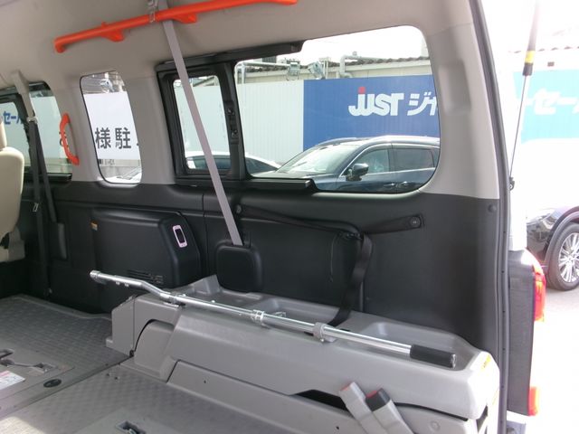 NISSAN NV350 CARAVAN 1.15t 2022