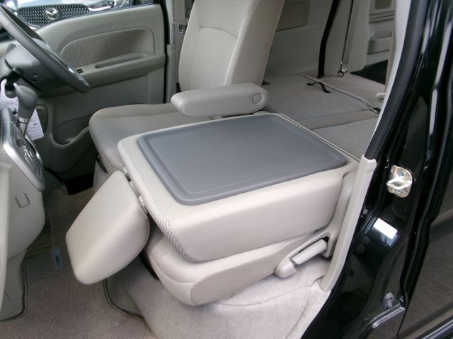 NISSAN CLIPPER RIO 2024