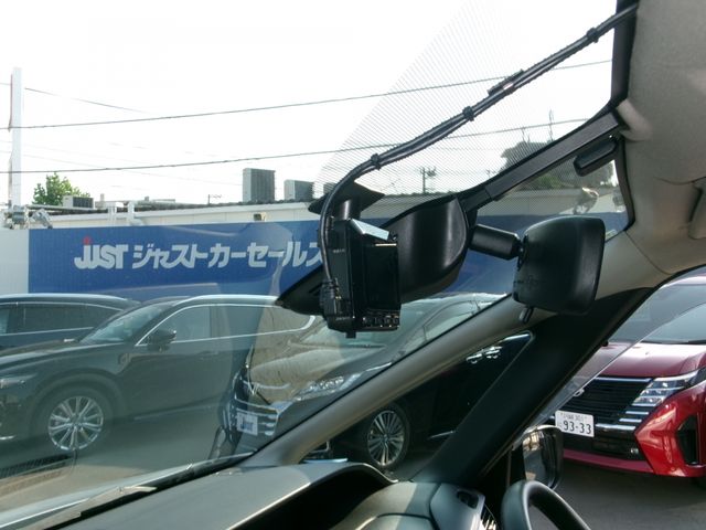 NISSAN SERENA  S-HYBRID 2019