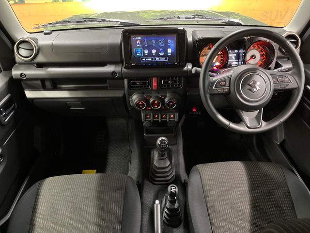 SUZUKI JIMNY SIERRA 2023