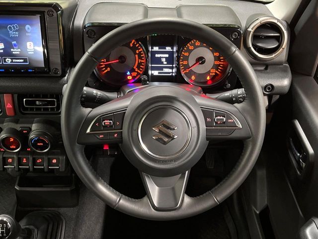 SUZUKI JIMNY SIERRA 2023