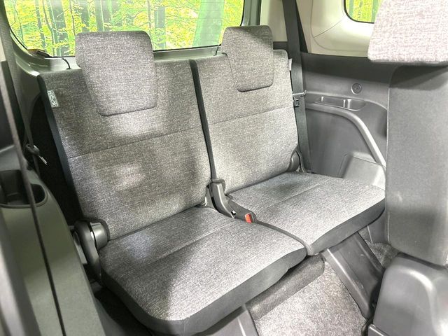 TOYOTA SIENTA HYBRID 2025