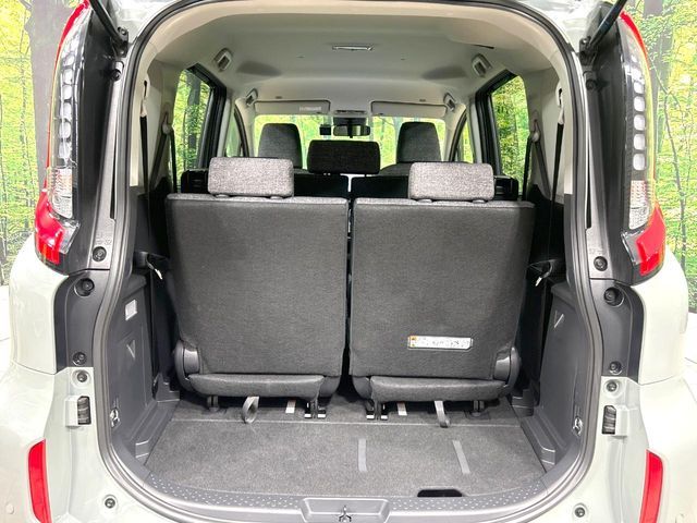 TOYOTA SIENTA HYBRID 2025