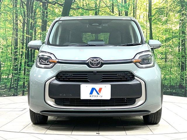 TOYOTA SIENTA HYBRID 2025