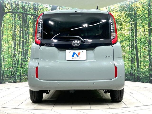 TOYOTA SIENTA HYBRID 2025